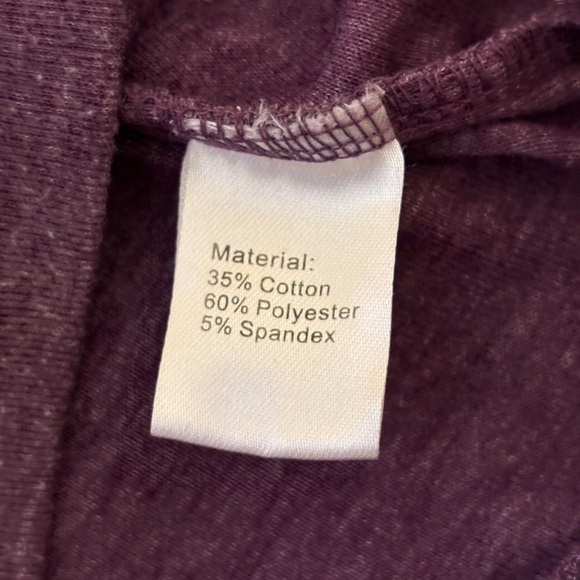 Chic Women's Purple Sweatshirt with Button Details - Picture 3 of 8